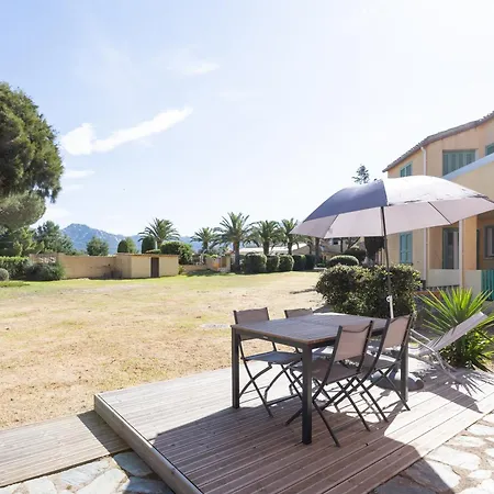 Résidence Avec Piscine